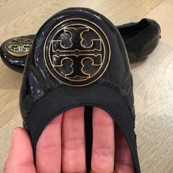 Tory Burch Black Patent Leather Ballet Flats - Picture 4 of 4